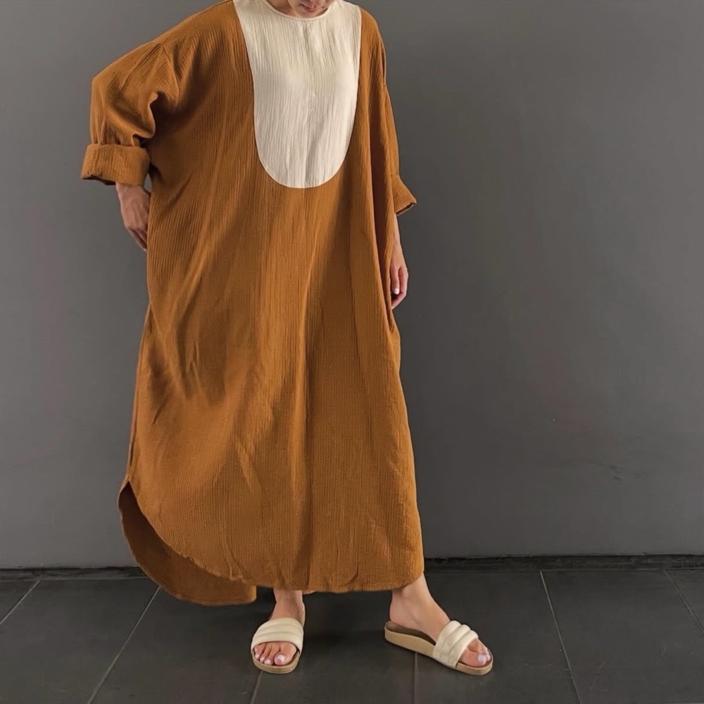 April Meets October – November Maxi Dress (Caramel) – One Size